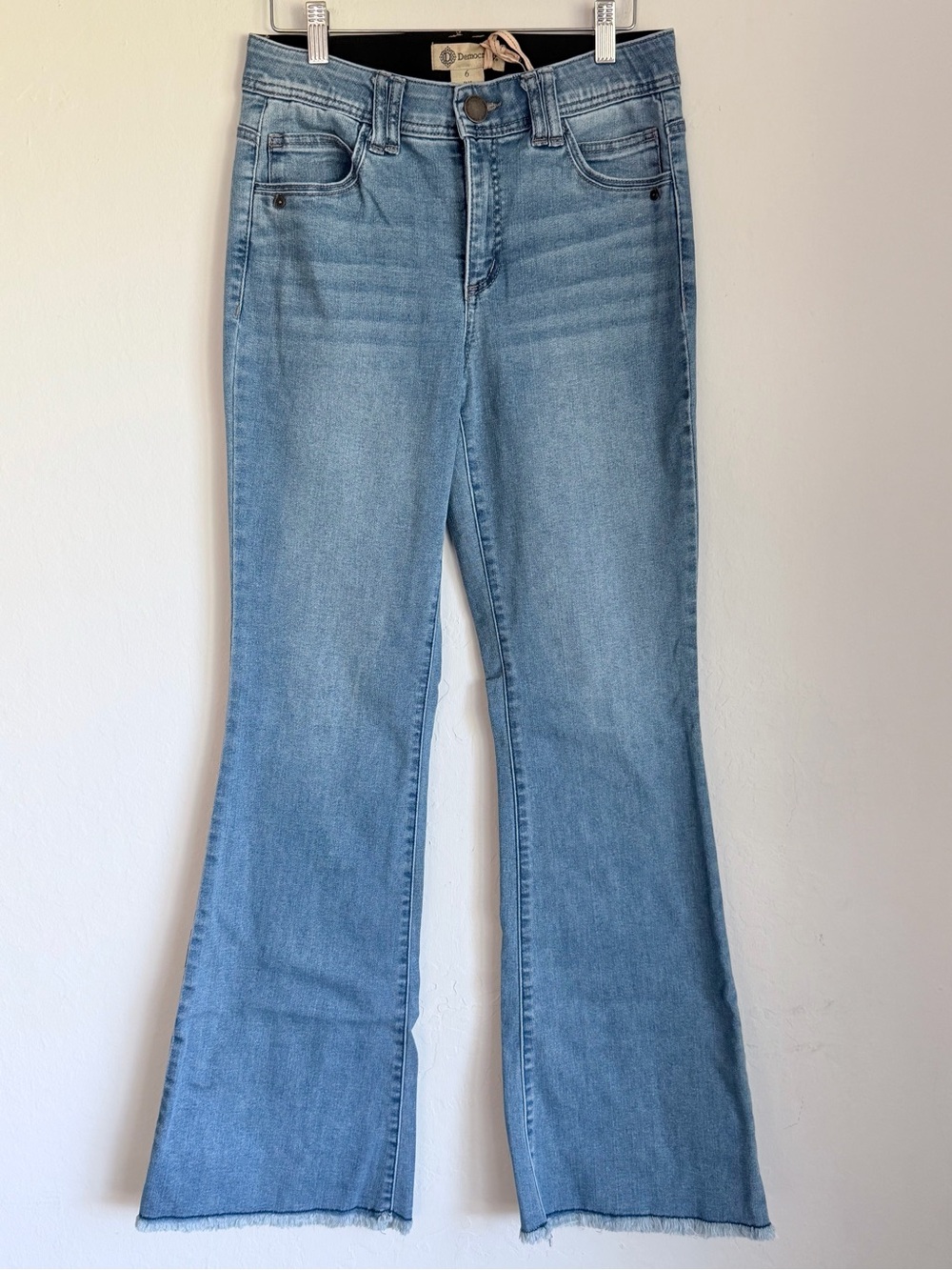 Democracy Absolution Light Blue Fray Hem Flare Stretch Jeans, Sz 6, NWT